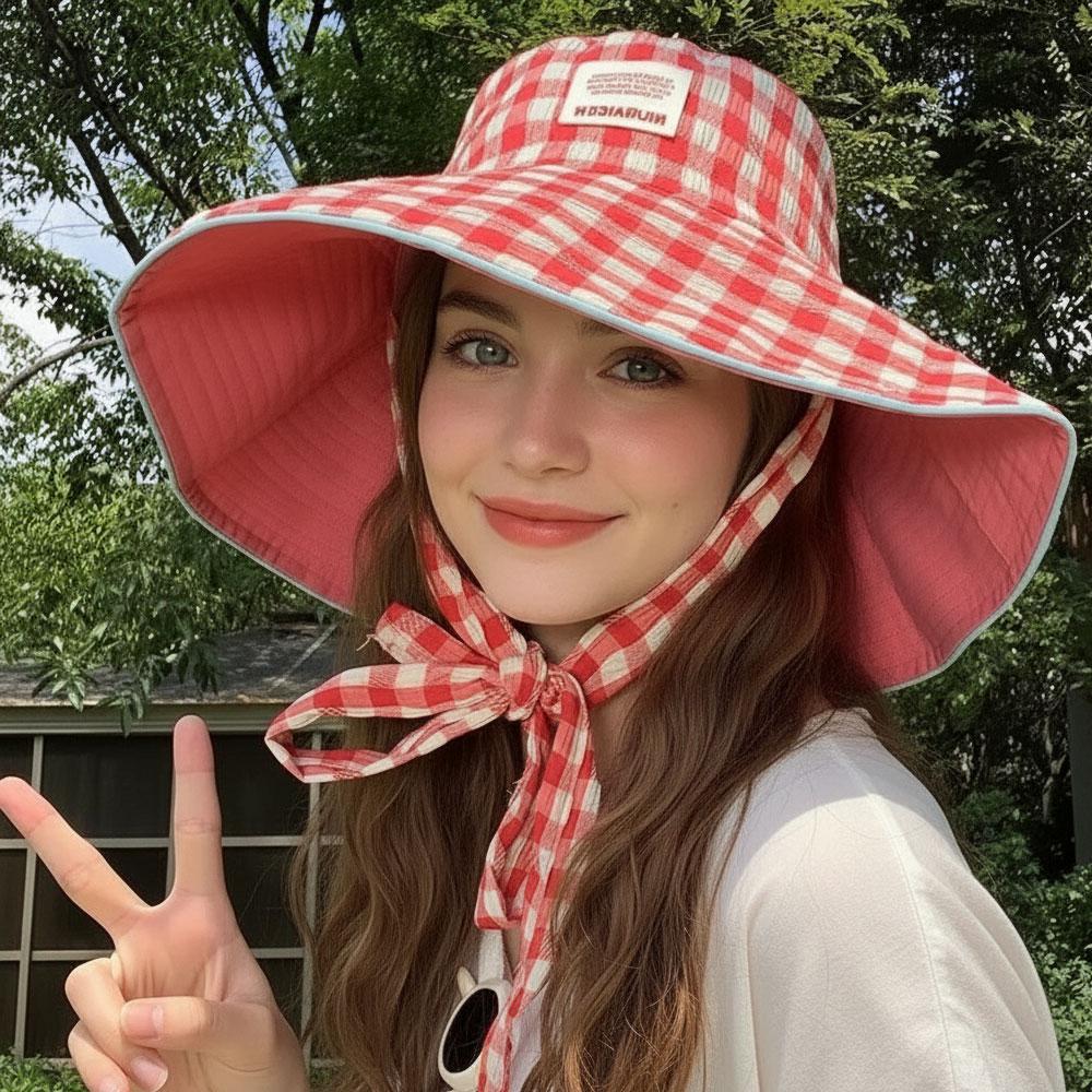 Chapeaux de soleil à large bord pour femmes, protection UV, avec sangle sous le menton, chapeau de plage à carreaux pastel mignon pour les voyages en plein air et le quotidien