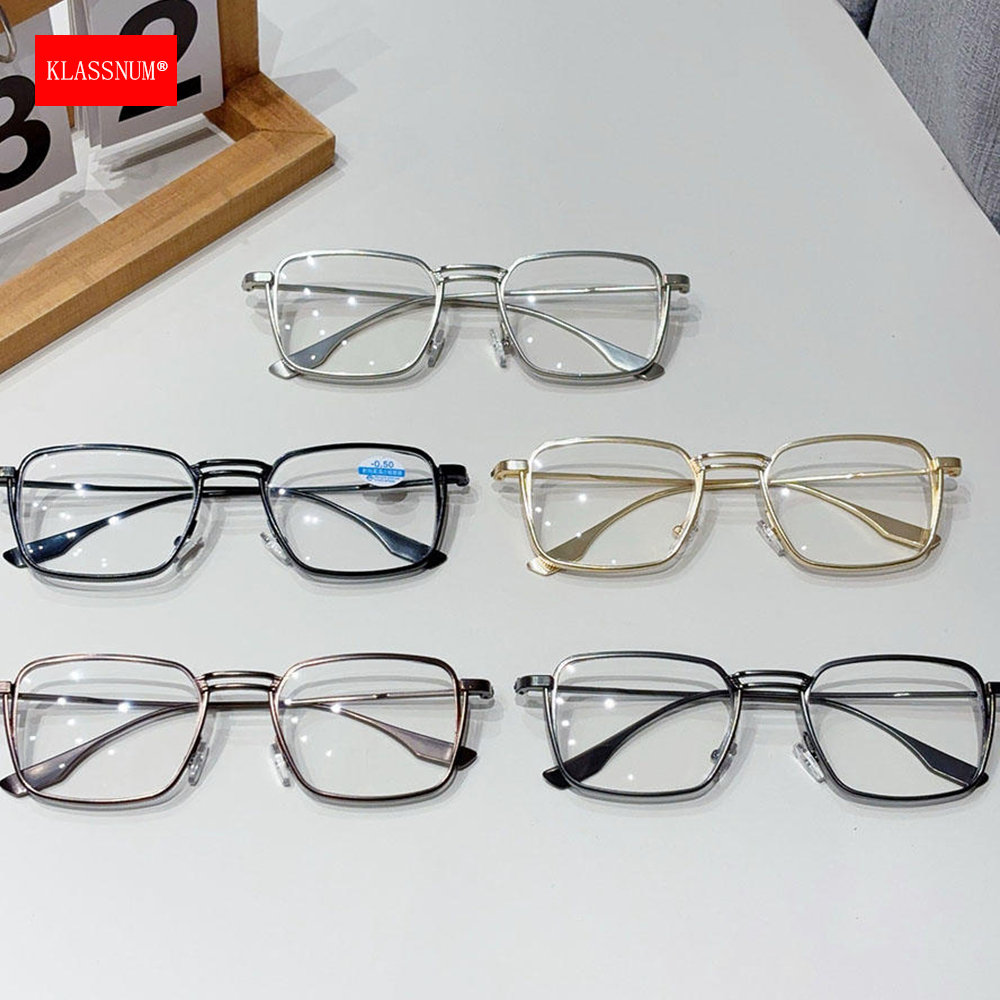 KLASSNUM – lunettes pour hommes, montures optiques carrées en métal Vintage avec lentilles transparentes, verres anti-lumière bleue, Design de luxe