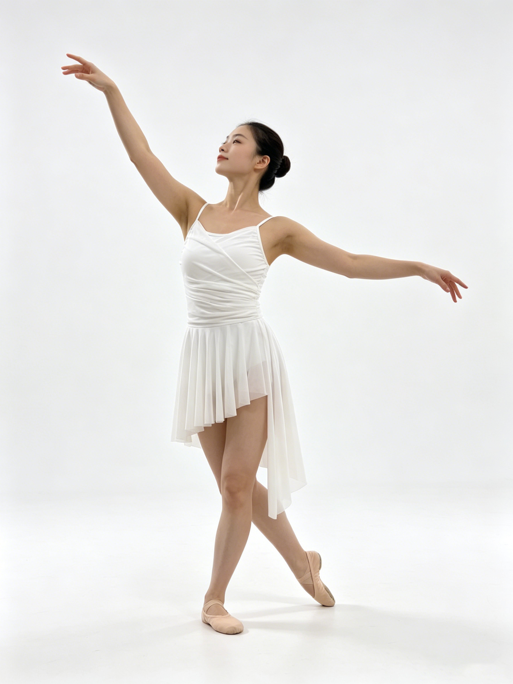 Costume de danse lyrique pour femmes, robe lyrique à bretelles spaghetti, jupe en tulle asymétrique fluide, costumes de danse contemporaine