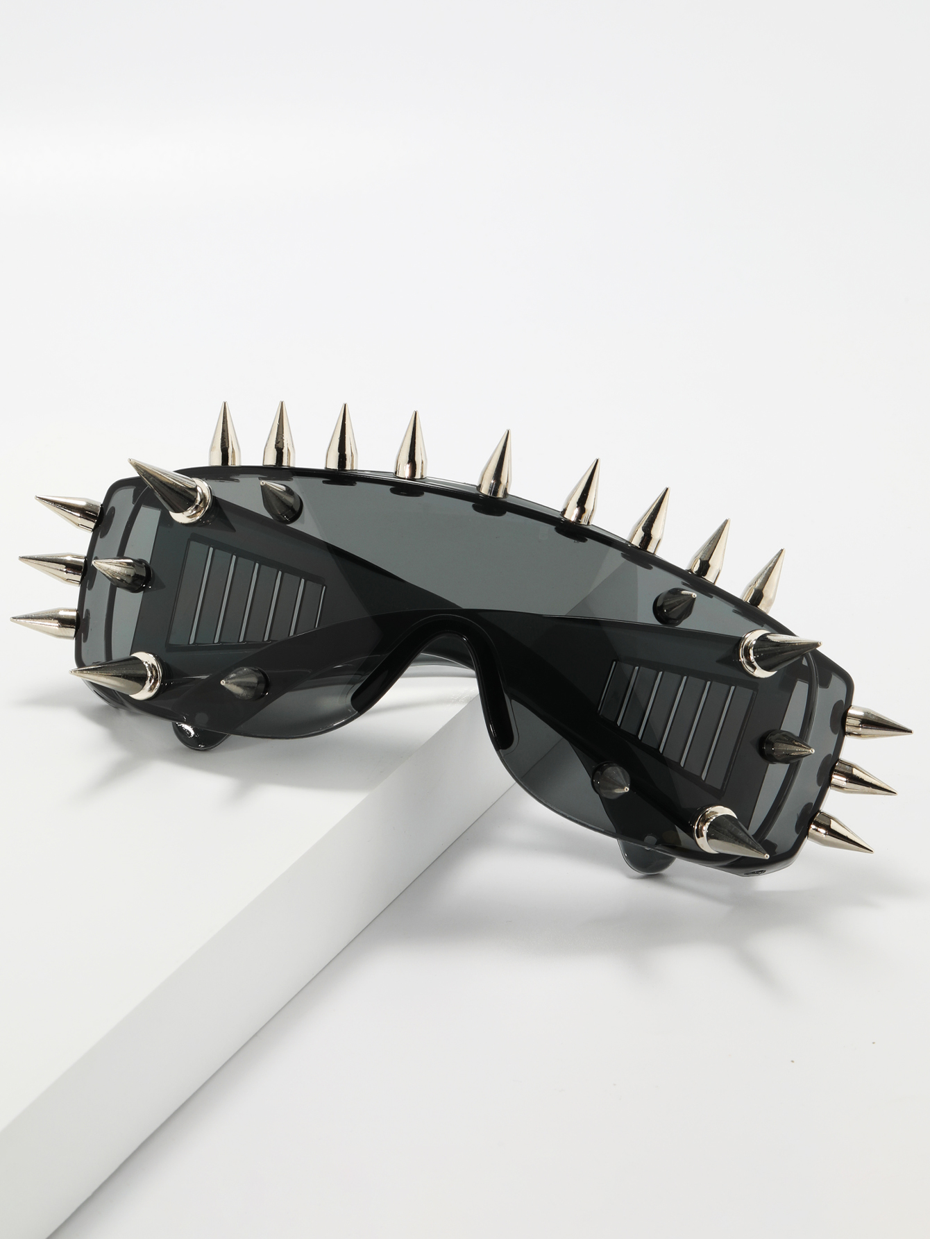 Lunettes de soleil amusantes noires européennes et américaines, style dopamine populaire, visage amincissant, mode tendance, lunettes de soleil, lunettes de soleil d'aviateur