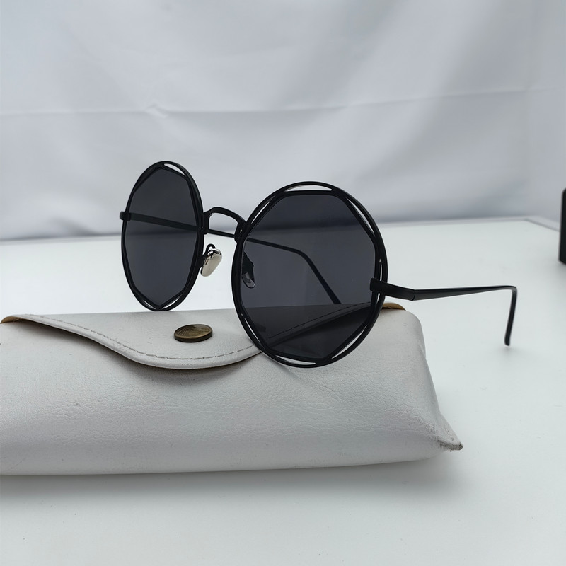 Lunettes de soleil rondes en métal pour femmes et hommes, lunettes de soleil à grande monture, lunettes argentées, mode féminine, UV400, 2024