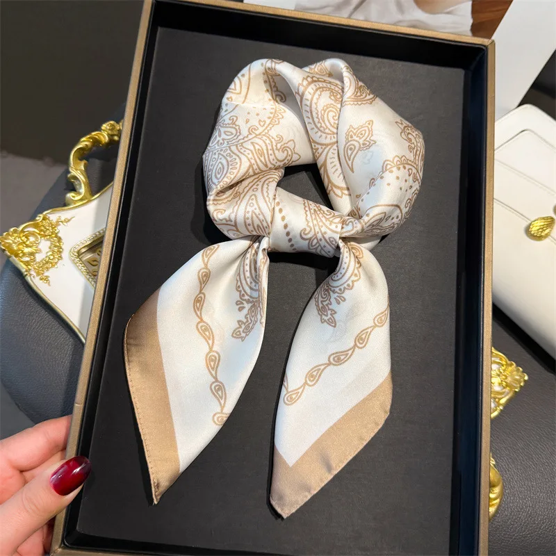 Écharpe carrée en Satin pour femmes, Bandana imprimé, sac, bandeau, mode dame, châle pour cheveux, foulard Hijab