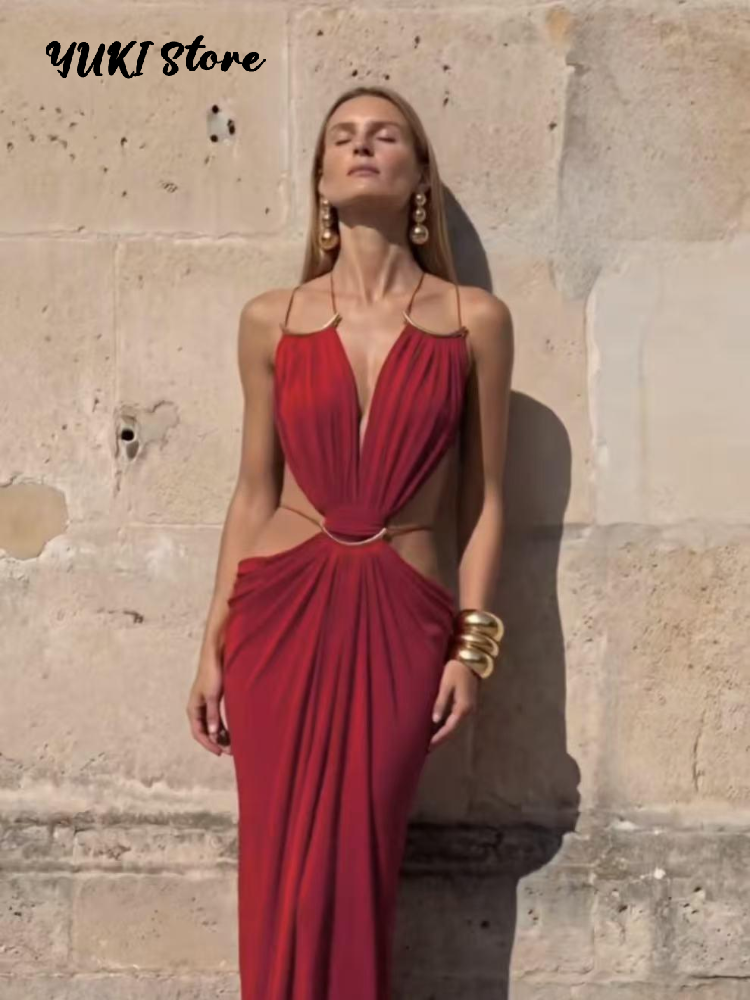 Robe longue sexy à découpes à la taille pour femme, col en V, sans manches, dos nu, style halter, couleur unie, collection été 2026, idéale pour les vacances à la plage