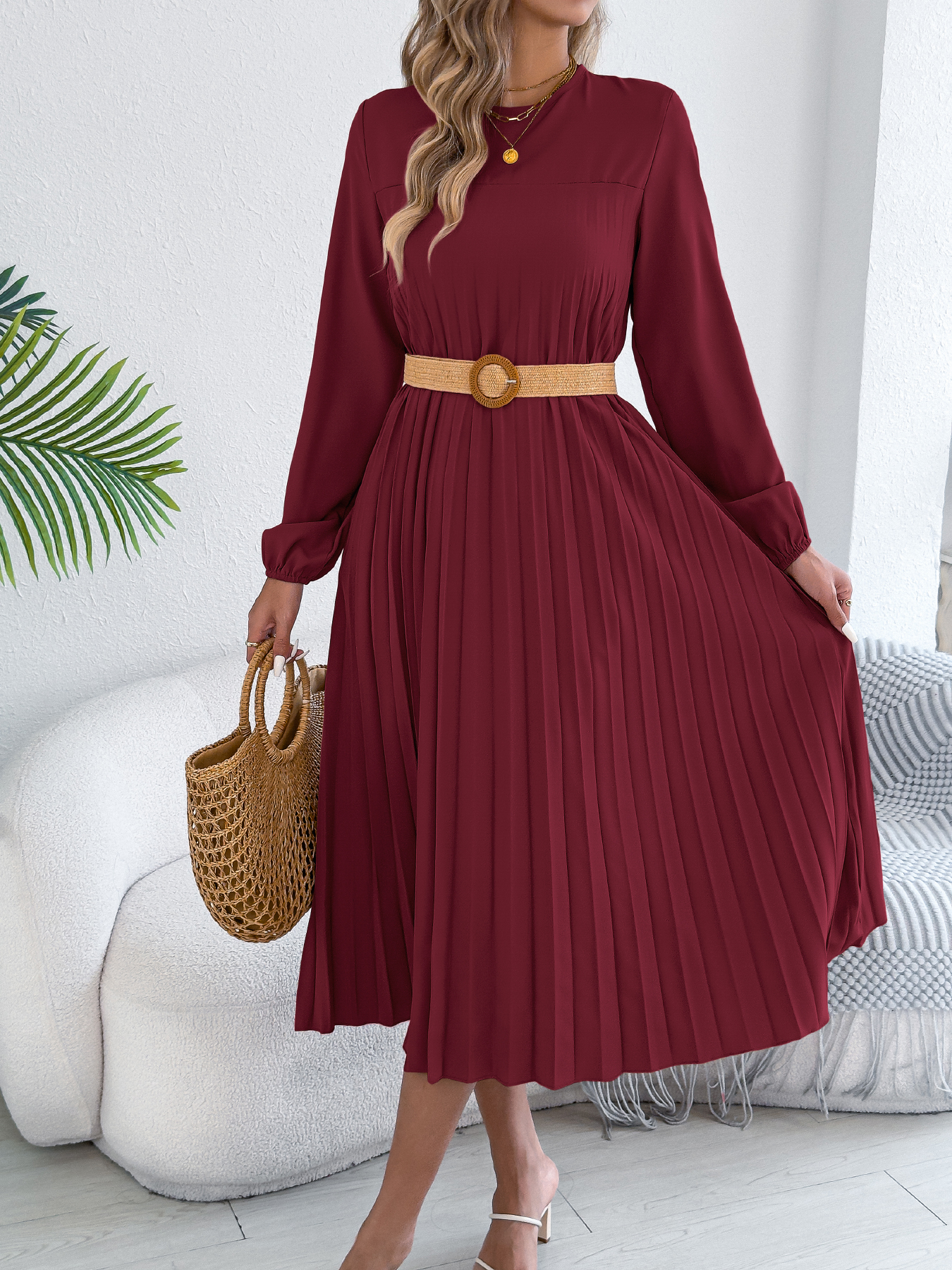 Robe élégante pour femmes 2026, couleur unie rétro, col rond, manches longues, robe plissée sans ceinture, automne-hiver 2026, vert kaki, rouge