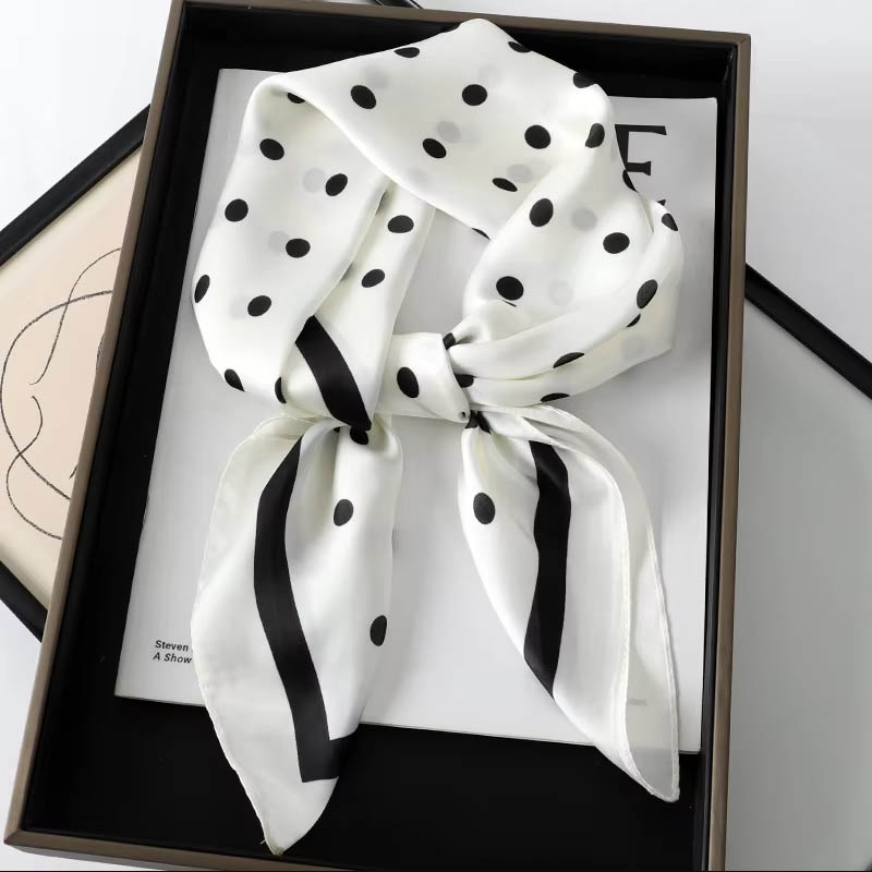Luxe dame cheveux Dot écharpe femme soie carré foulards bandeau pour femmes Bandana mode Foulard châles femme Foulard