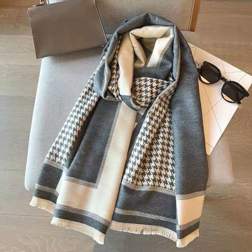 Écharpe jacquard pied-de-poule élégante, une écharpe/châle polyvalente et chaleureuse pour femmes en automne et en hiver, adaptée au quotidien, 1 pièce