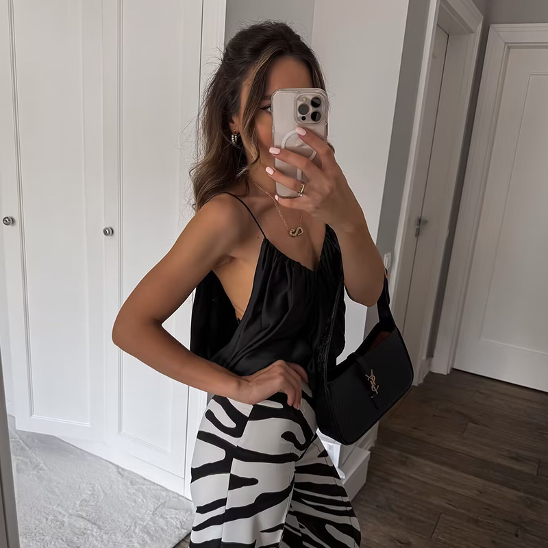 Hauts à bretelles en Satin plissé pour femmes, haut sans manches, col en v, Sexy, Chic, été