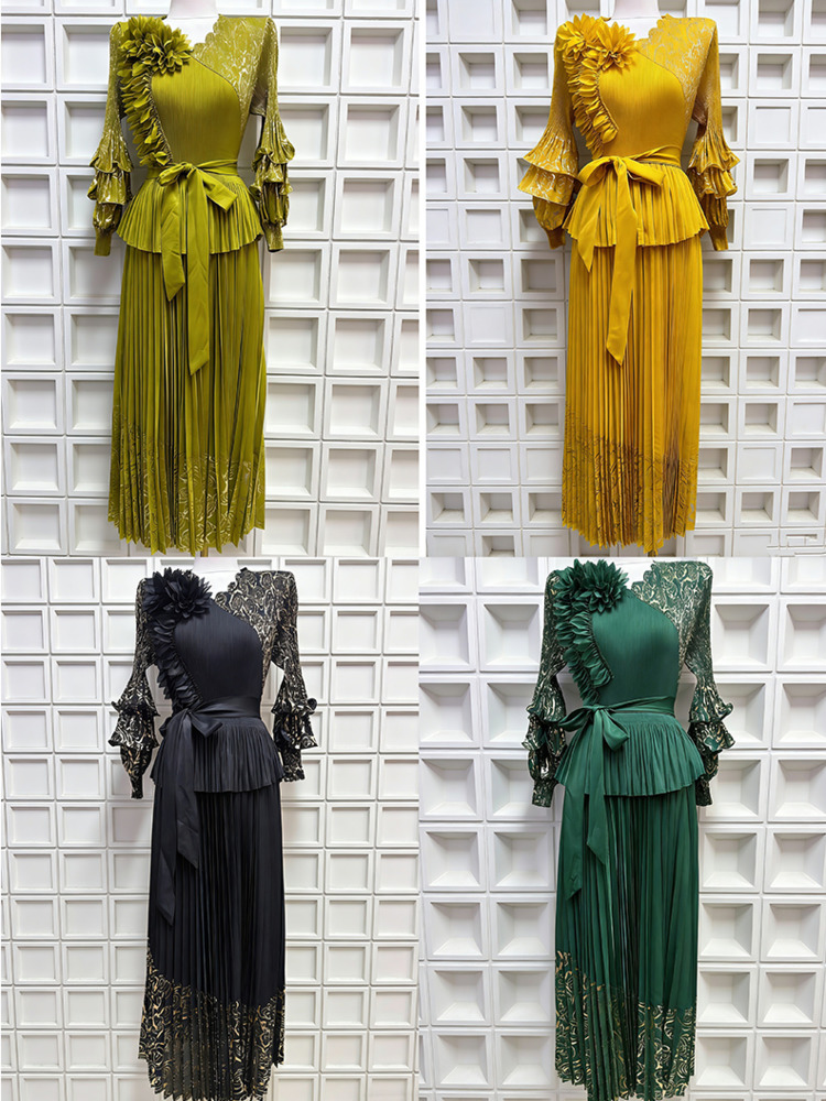 Robe plissée élégante à volants GVUW pour femme, manches lanternes, taille haute, lacets, gaufrage doré, nouvelle collection Printemps 2026, 17S3639