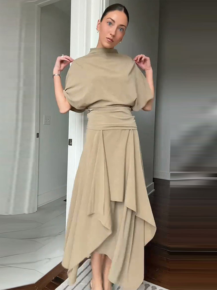 Ensemble deux pièces uni pour femme : Haut à col montant et manches courtes, jupe longue drapée irrégulière coupe trapèze – Tenue décontractée pour femme, été 2026