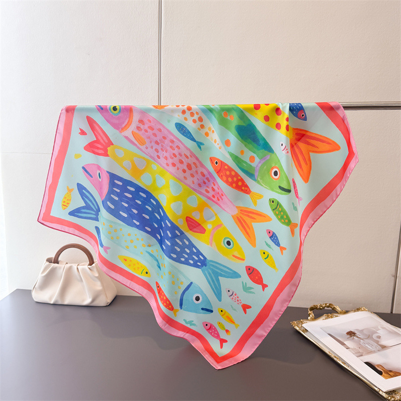 Foulards carrés en soie à motif poisson coloré pour femmes, élégants hijabs toutes saisons, écharpes décoratives pour le cou, bandanas doux