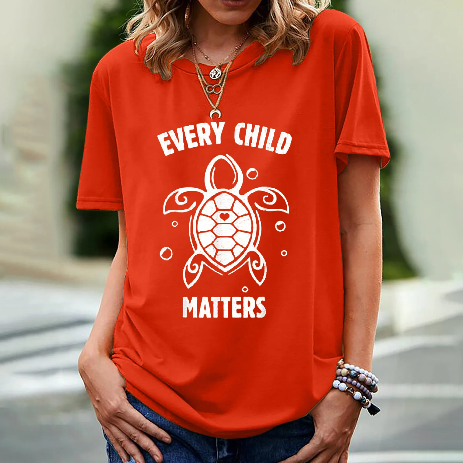 T-shirt à manches courtes et col rond pour femme, imprimé "Every Child Matters"