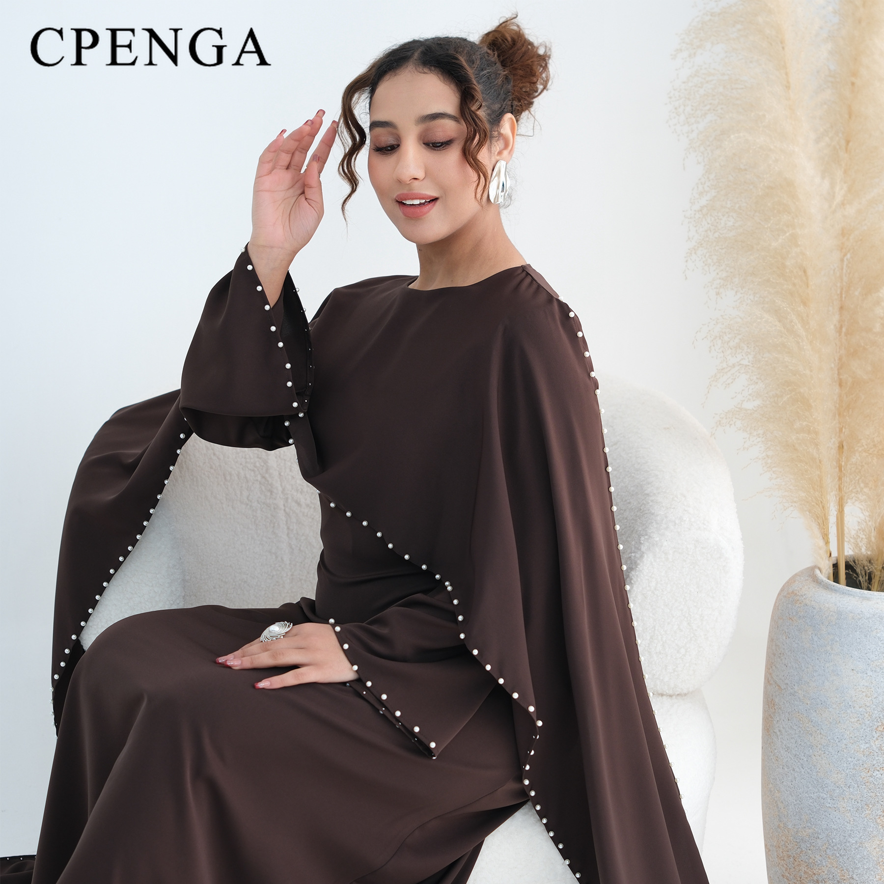 Abaya de luxe de Dubaï, châle élégant perlé, kaftan cintré à la taille, robe traditionnelle musulmane pour femme, robe longue à manches longues, tenue de l'Aïd
