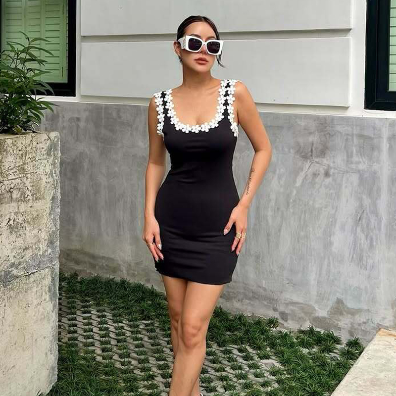 MUJER noir robes courtes à fleurs pour les femmes été moulante Mini robe femme vacances dos nu femmes robe bretelles robes de soirée