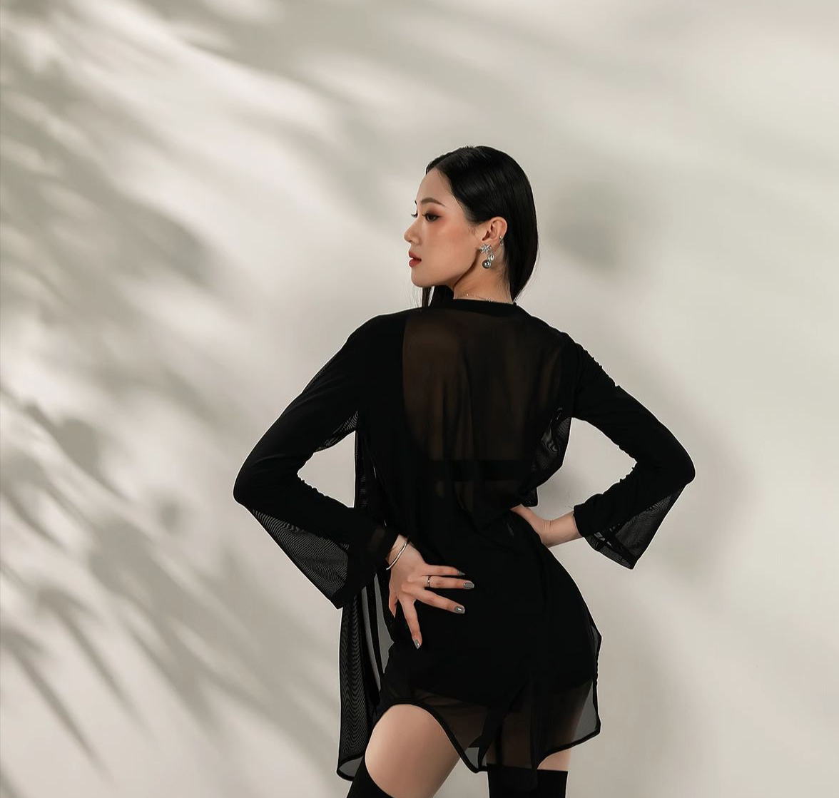 Robe de danse latine pour femmes, hauts à manches longues, cardigan ample, vêtements d'entraînement pour adultes, manteau de danse moderne Rumba
