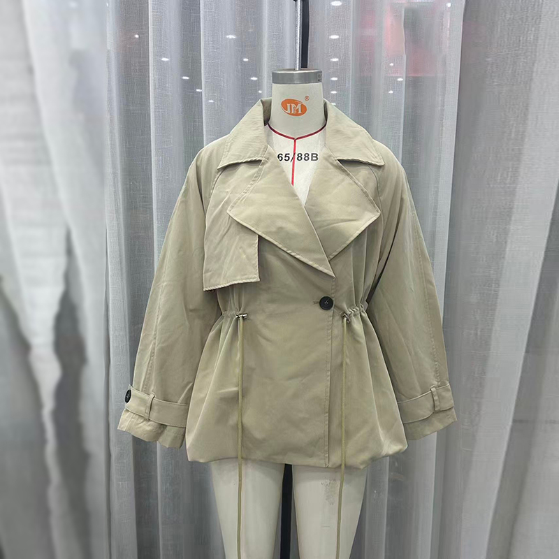 Manteau Trench Court Kaki Chic pour Femme avec Col Revers, Bouton Unique, Taille Ajustable par Cordon, Veste Oversize pour le Quotidien