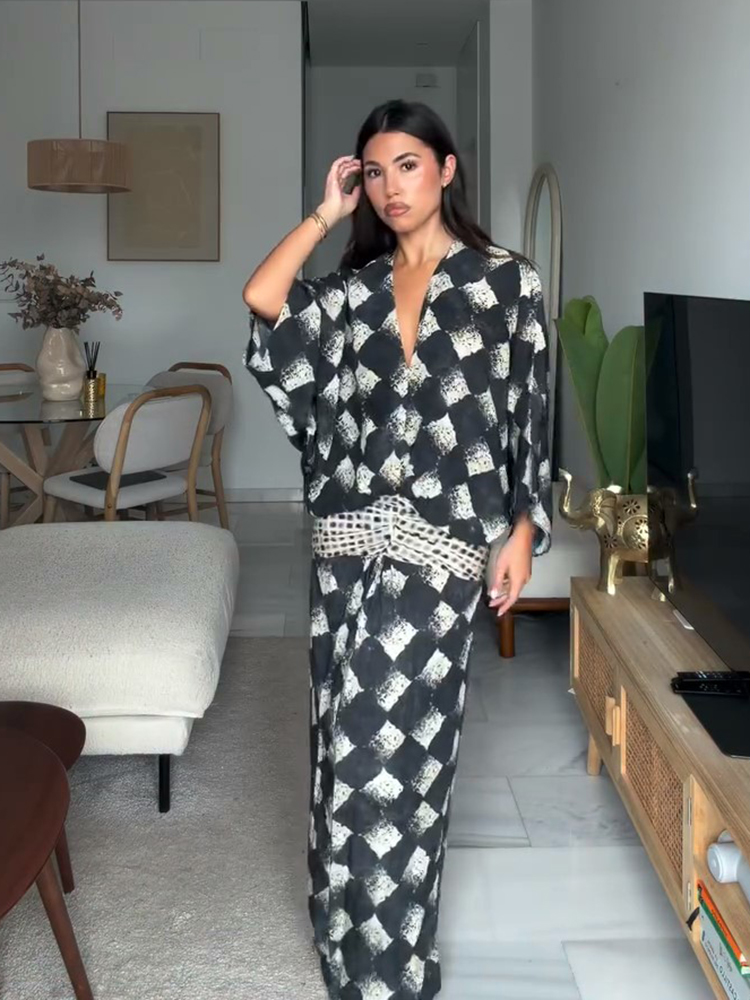 Robe longue élégante à imprimé écossais pour femme, col en V, manches chauve-souris, taille cintrée, collection Printemps-Été 2026, tenue décontractée pour les vacances