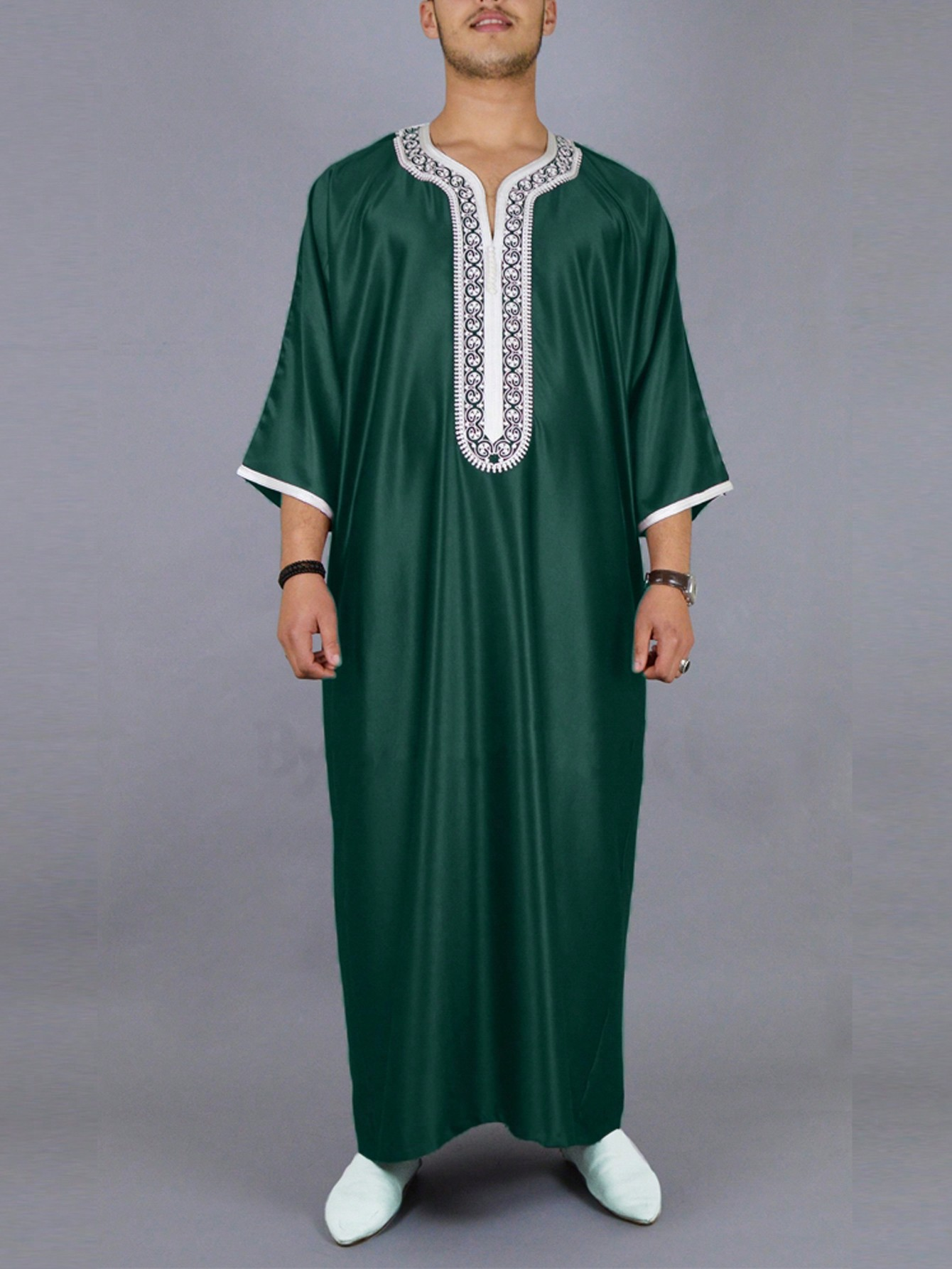 Nouvelle Robe arabe verte marocaine pour hommes, vêtements traditionnels islamiques décontractés, Robe musulmane brodée
