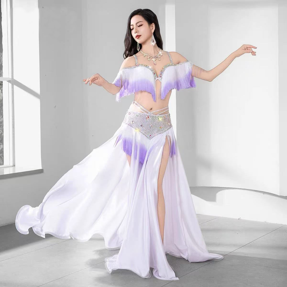 Costume de danse du ventre égyptien pour femmes, tenue orientale à franges, soutien-gorge perlé avec strass, ceinture, jupe Maxi, tenue de concours de danse de groupe