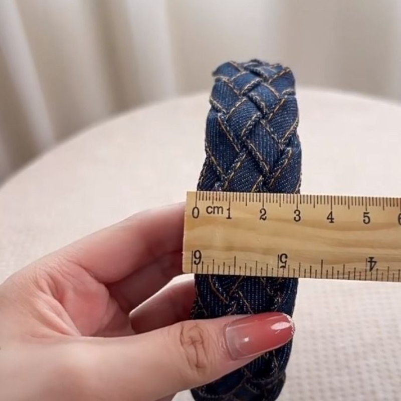 Nouveau style de bandeau pour femmes en denim bleu, décontracté et tendance, avec pince à cheveux populaire et torsades largeur de bande, accessoire de coiffure