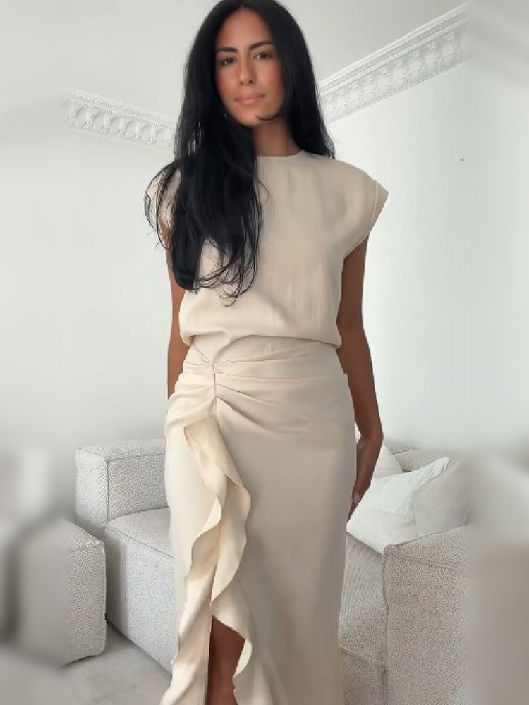 Robe midi élégante beige à manches courtes pour femme, col rond chic, taille froncée, volants, fente haute, robe décontractée, robe de soirée formelle pour le bureau