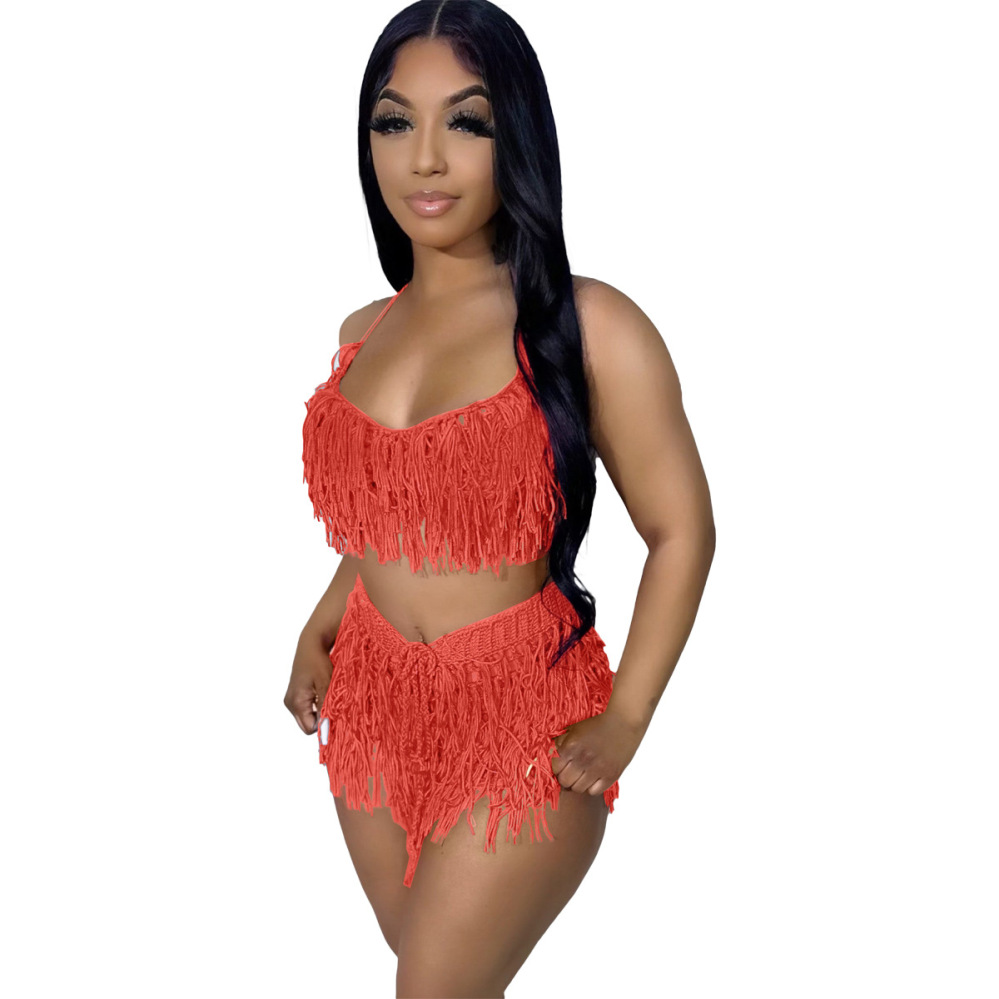 Ensemble de bikini blanc style plage, short de plage avec pompon et couverture transparente, parfait pour des vacances à la plage