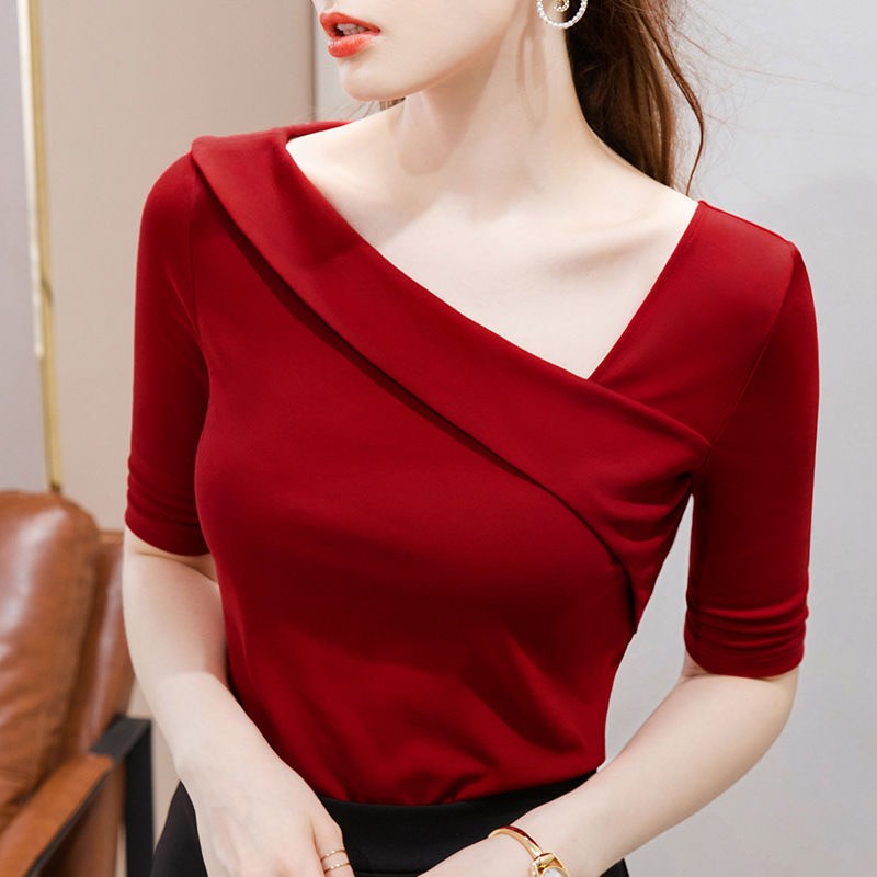 Vêtements pour femmes T-Shirts basiques hauts dame mince à manches courtes col incliné gaine Blouse hauts SS055