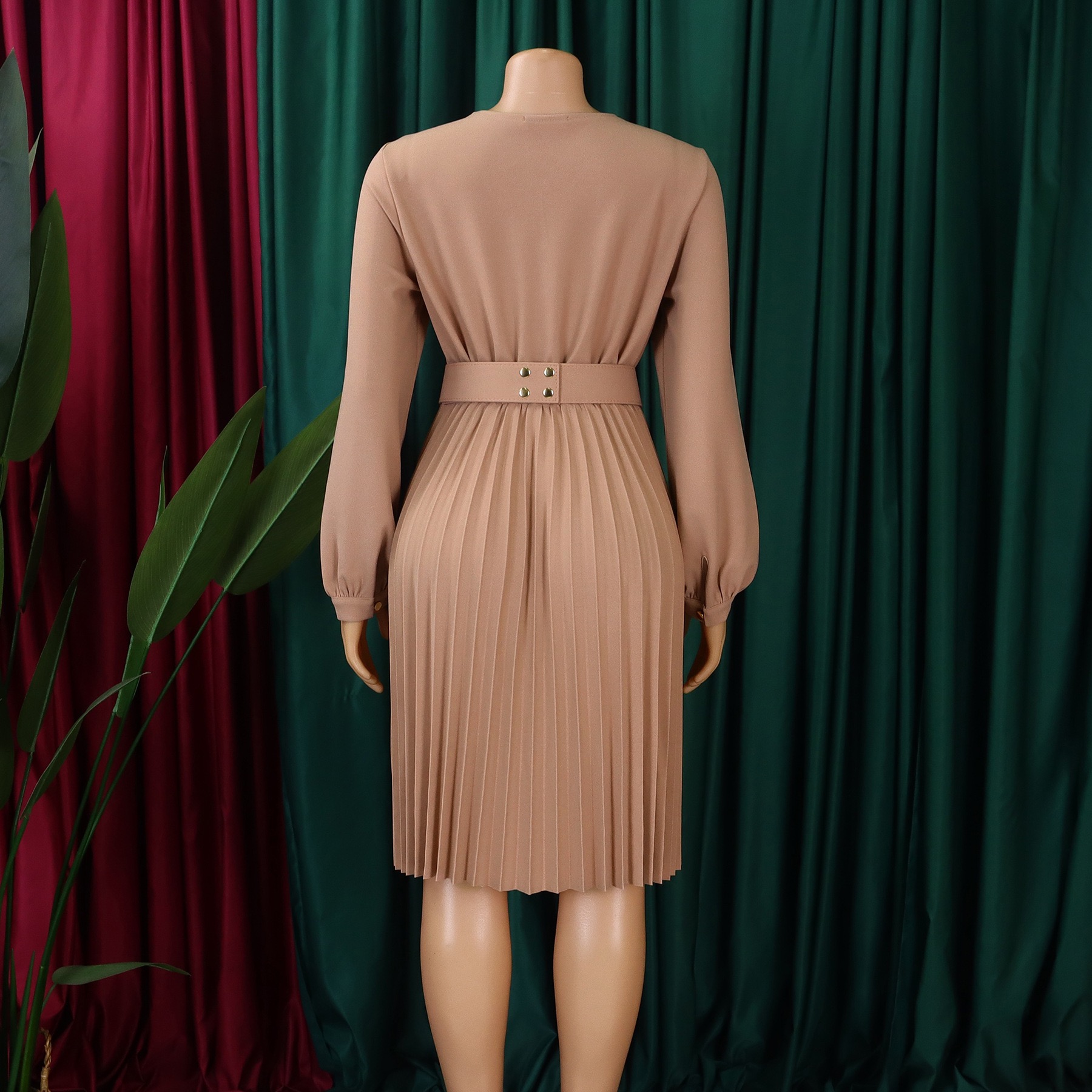 Robe de luxe plissée mi-mollet pour femme, robe élégante, col en V, manches longues, ceinture, mode africaine, fête d'anniversaire, femme, 2024