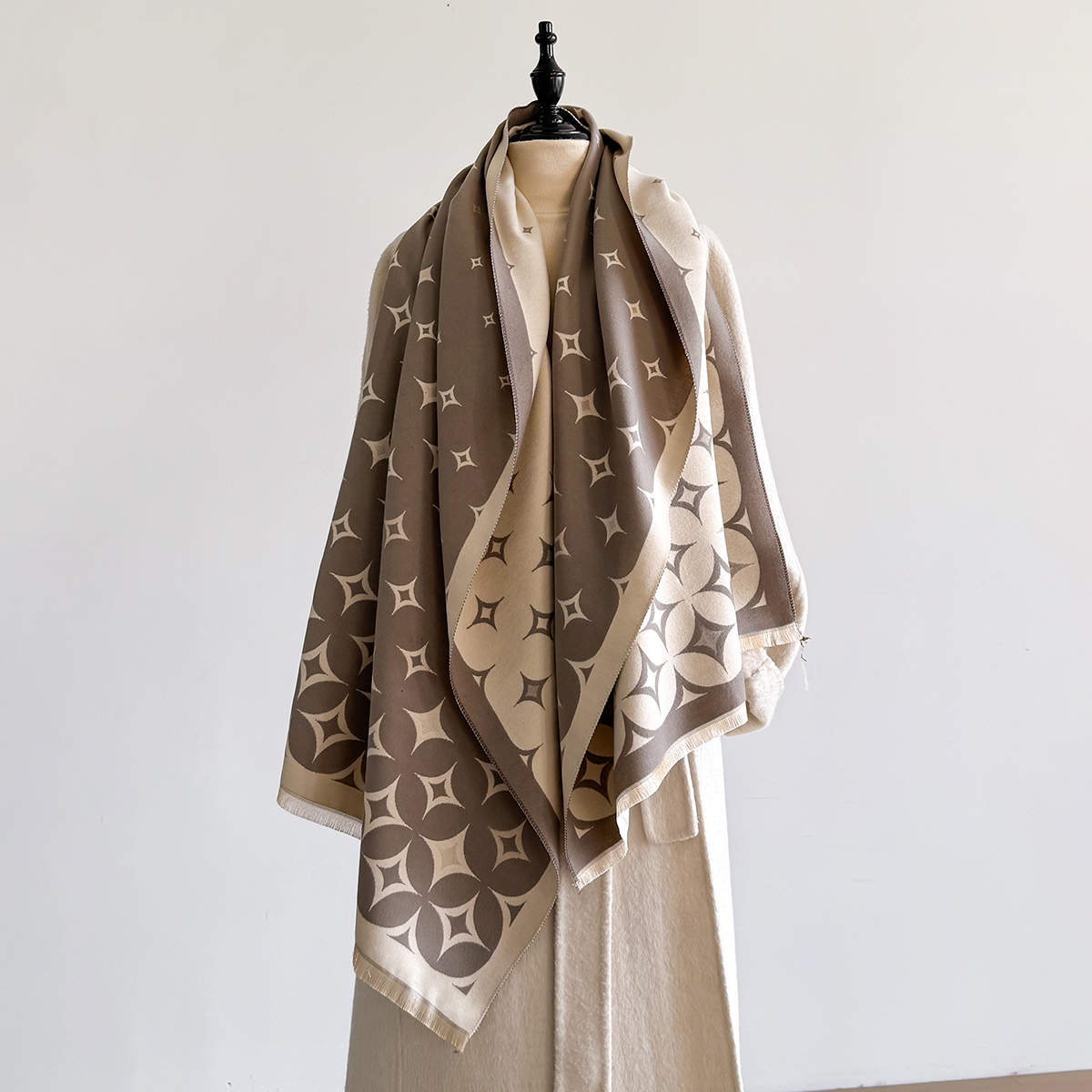 Écharpe d'hiver de luxe femmes cachemire chaud Pashmina marque Foulard femme châles enveloppes épais doux Bufanda Poncho foulards étole