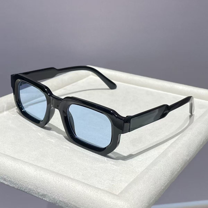 Lunettes de soleil rectangulaires de luxe pour femmes et hommes, de marque de créateur, décontractées, en plastique, pour l'extérieur