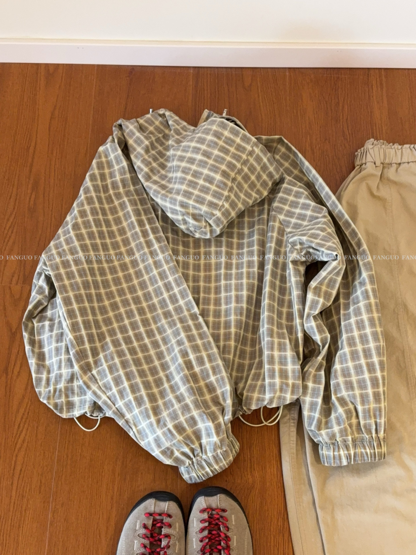 2025 coréen décontracté à carreaux veste à capuche hommes femmes plié printemps ample et beau manteau à la mode unisexe Vinatge Preppy manteau
