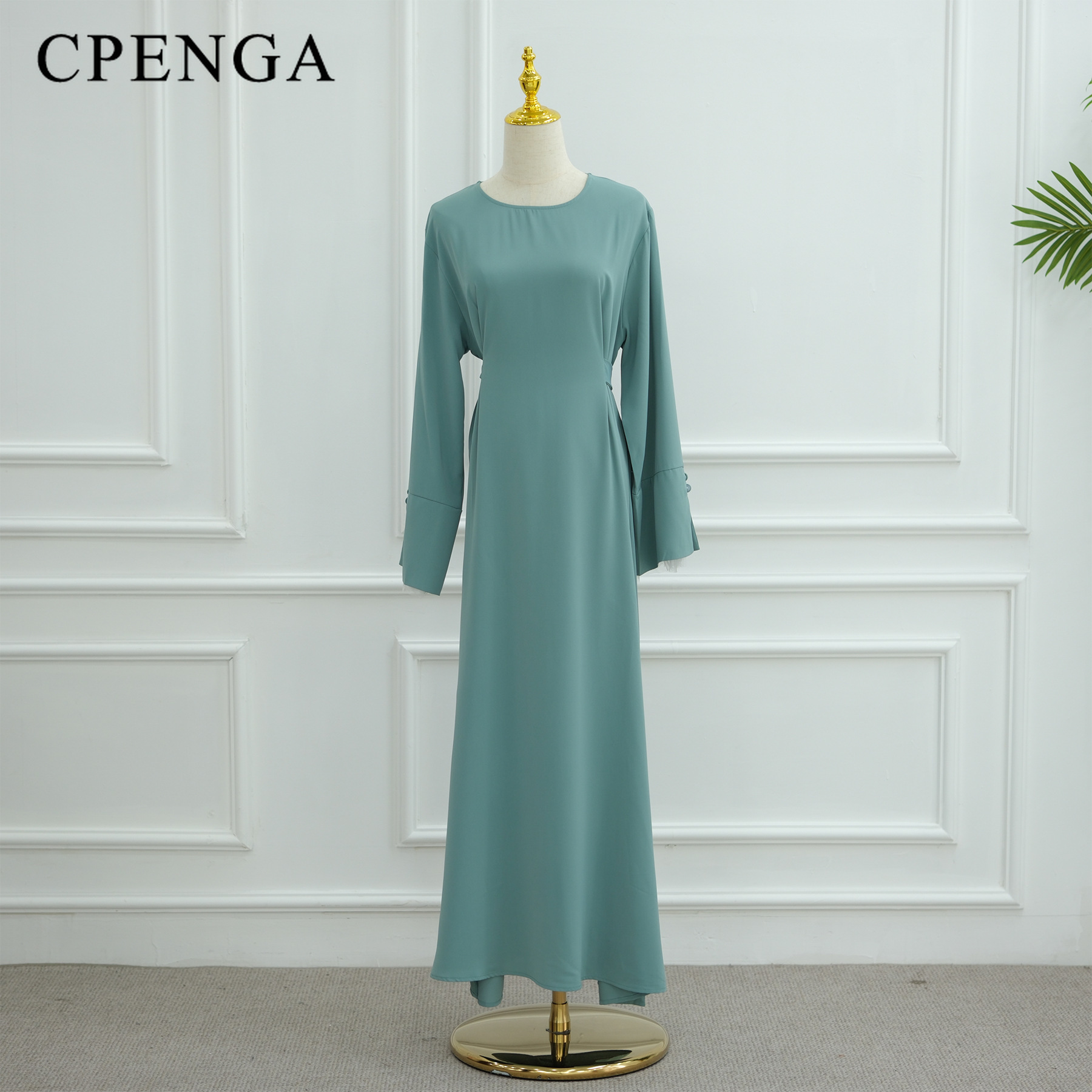 Robe Abaya Élégante pour Femmes Musulmanes Modestes, Collection Ramadan 2025, avec Ceinture au Dos et Manches en Dentelle, Robe Maxi Évasée Islamique