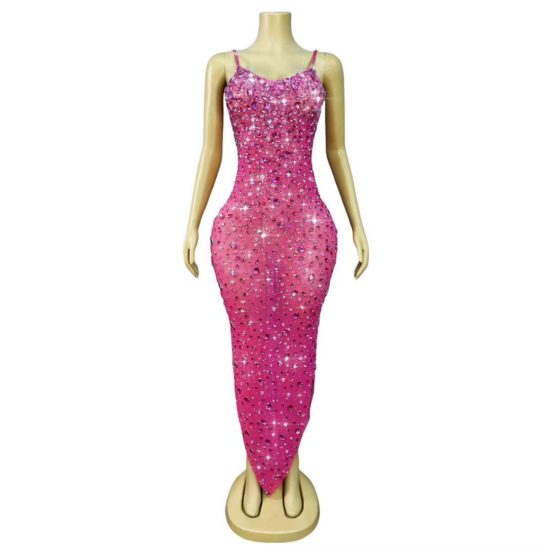 Robe de soirée de luxe pour femme, tenue de scène ou de club, avec strass et maille transparente, style moulant et sexy, idéale pour les tapis rouges et les cocktails.