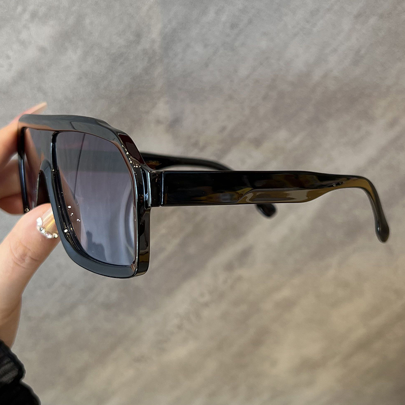 Lunettes de soleil polygonales noires surdimensionnées anti-lumière pour la randonnée, monture épaisse, pour femmes et hommes, style chic et tendance