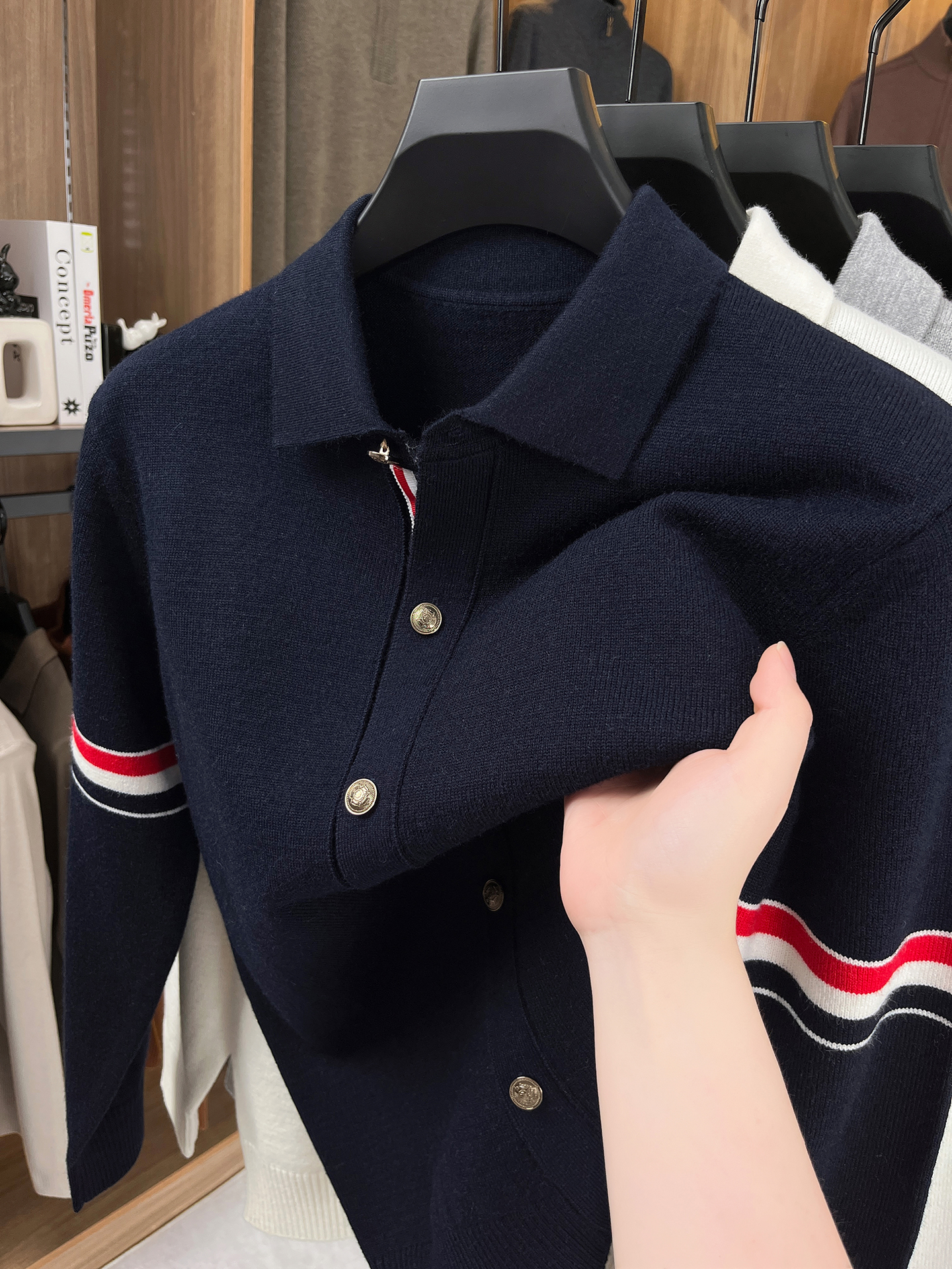 Marque de mode luxe manteau tricoté hommes printemps automne nouveau classique collage couleur rayures Design coréen couple Casual chaud revers pull veste