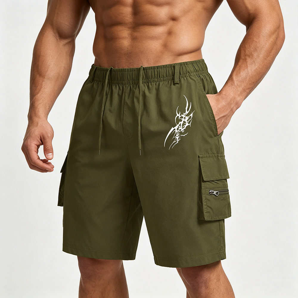 Shorts cargo pour hommes avec imprimé tribal gothique élégant, taille élastique, séchage rapide, poches latérales fonctionnelles à fermeture éclair, shorts de travail décontractés