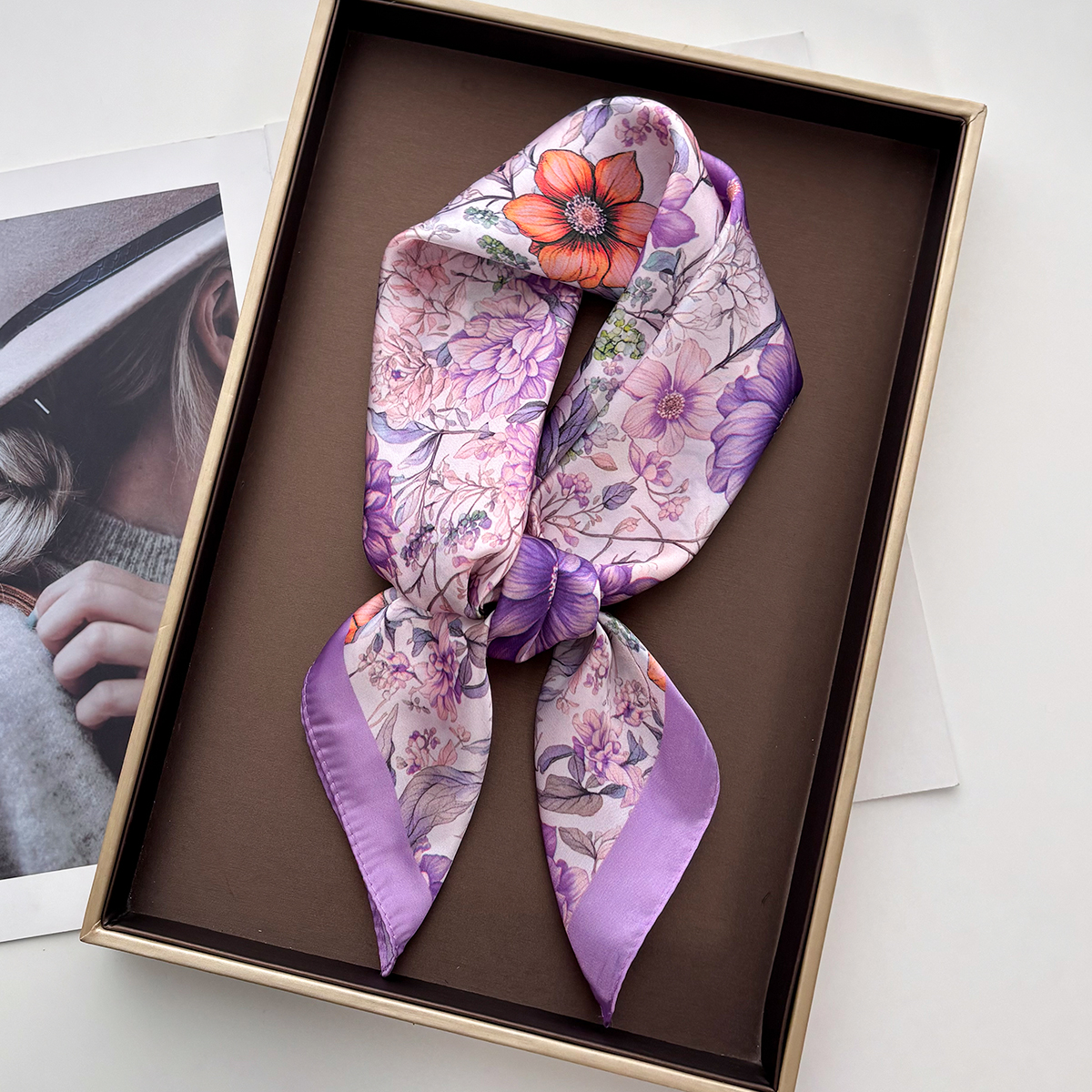 Foulard carré de luxe pour femmes, élégant, Hijab, mode, imprimé Floral, châle, tache douce, Imitation soie, Bandana