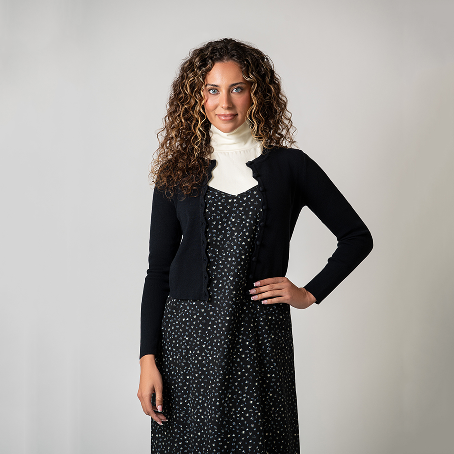 Robe nuisette à imprimé floral AP AW26 pour femmes, vêtement élégant pour femme, col en V