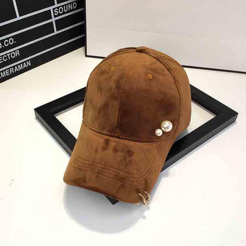 Casquette de Baseball en velours pour femmes, anneau doré, perles, chapeau, accessoires de couvre-chef à la mode, automne et hiver