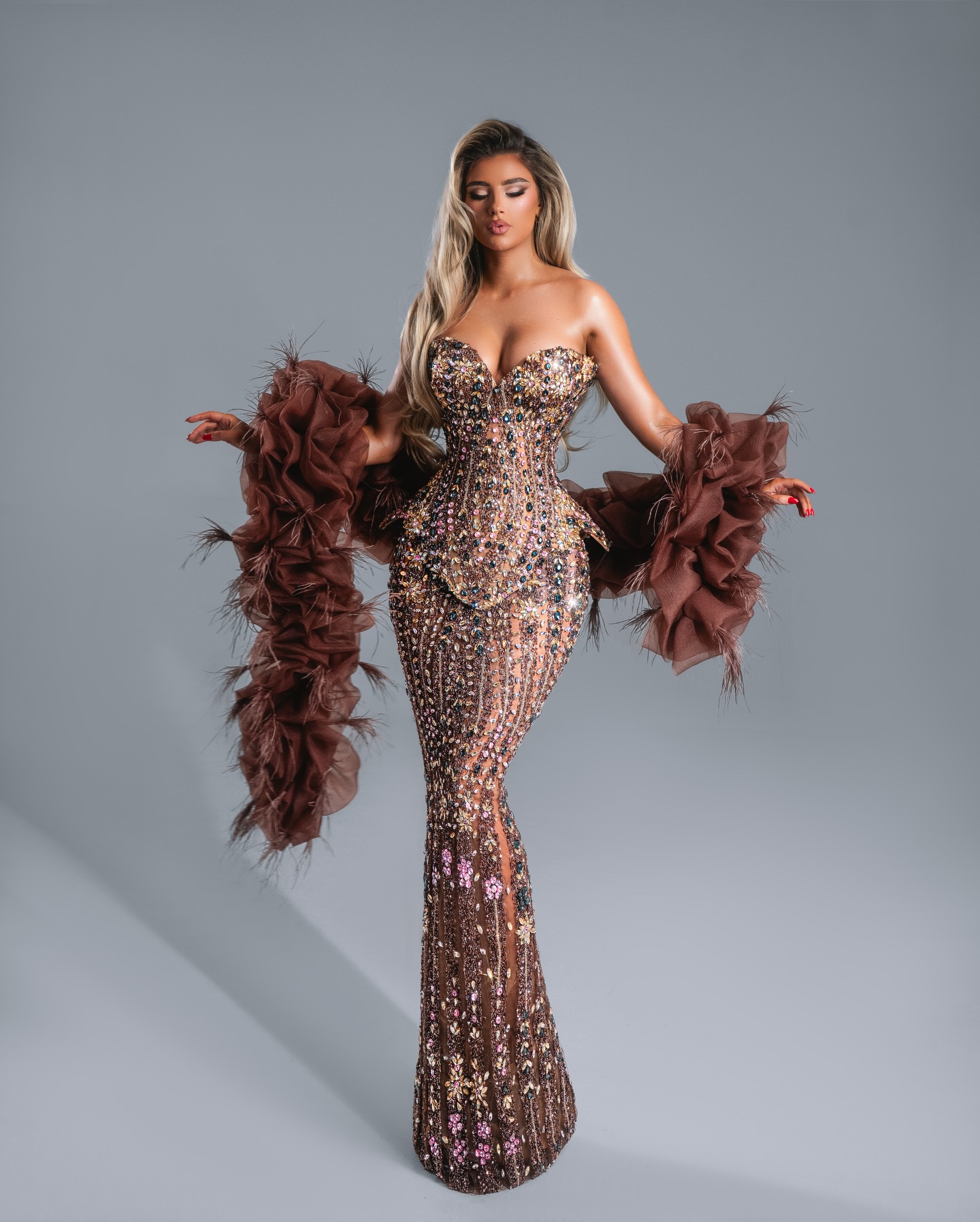 Châle de luxe bohème à plumes, Glamour du tapis rouge, Cape bohème oversize, Accessoire de mariage et de cosplay, Écharpe ethnique polyvalente