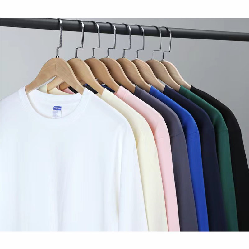 T-shirt à manches longues et col rond 100% coton, décontracté, tendance, confortable, avec logo brodé et impression personnalisée.