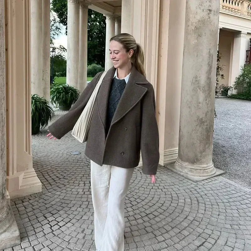 Manteau en laine à Double boutonnage pour femme, veste Blazer courte à revers, manches longues, élégante, couleur unie, chaude, ample, vêtements d'extérieur, mode automne hiver