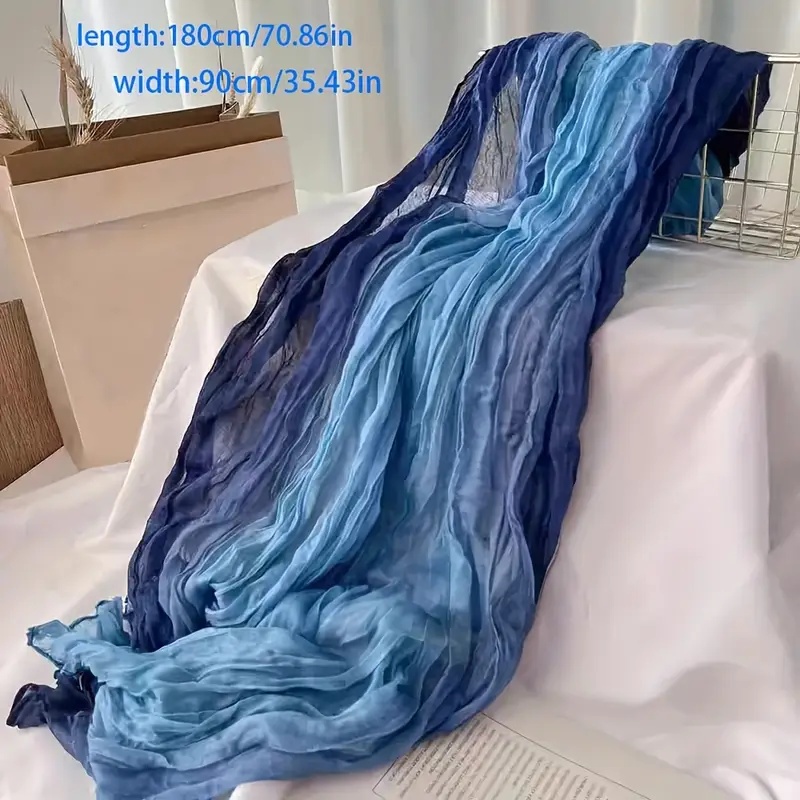 Écharpe bohème bleue dégradée pour femme, châle léger, doux et respirant à volants, parfait pour les vacances à la plage et les sorties décontractées