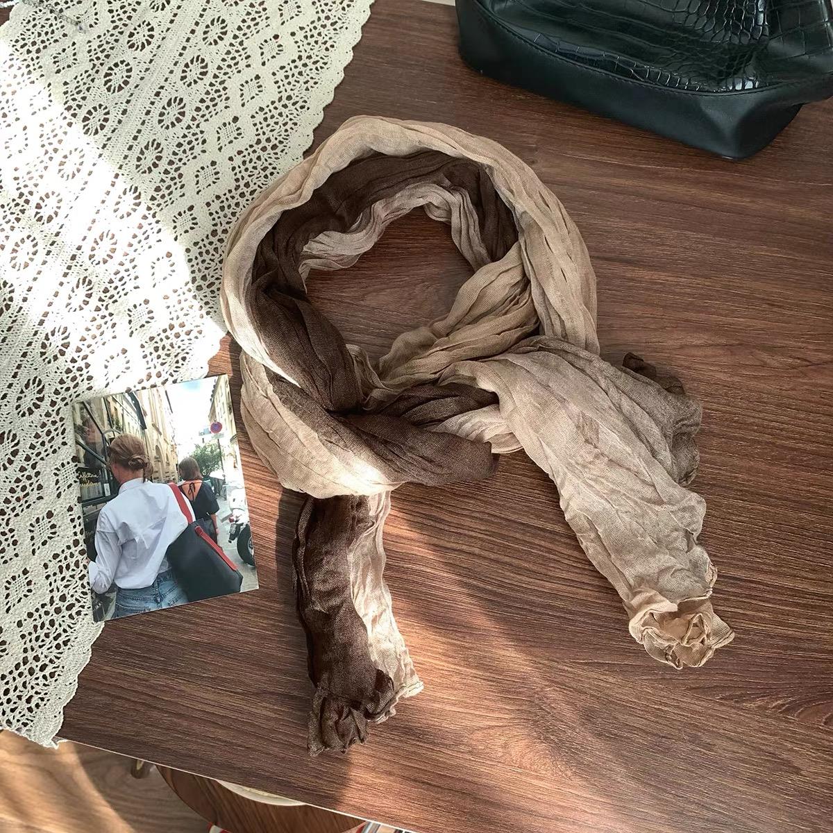 Foulard plissé en coton et chanvre pour femmes, écharpe en lin de couleur dégradée, tendance, châle pliable, coupe-vent, résistant au sable, 2025