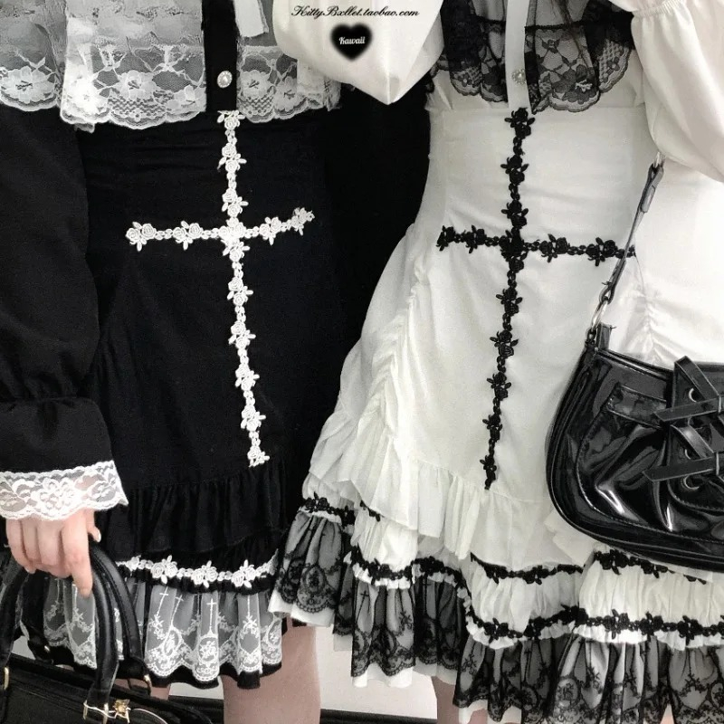 Décontracté Style japonais doux dentelle taille haute jupe courte Femme mode couleur unie nouveau printemps été femmes a-ligne Mini jupes