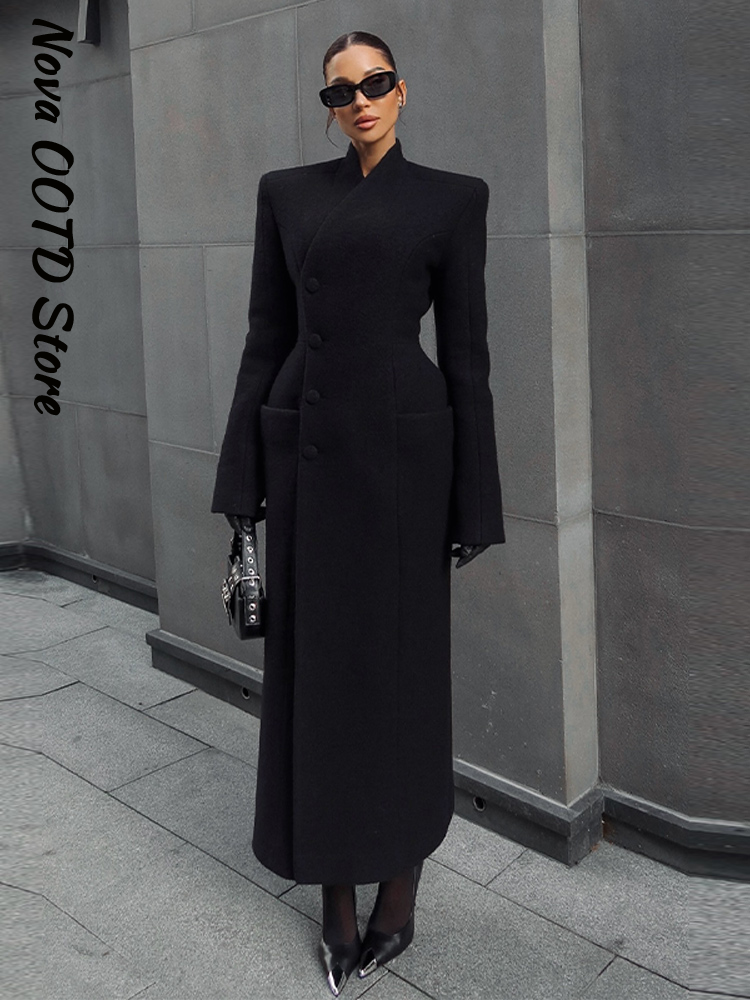 Manteau long en laine élégant à col châle et lacets pour femme, avec ceinture et revers, épais, collection automne-hiver 2026, chic et tendance