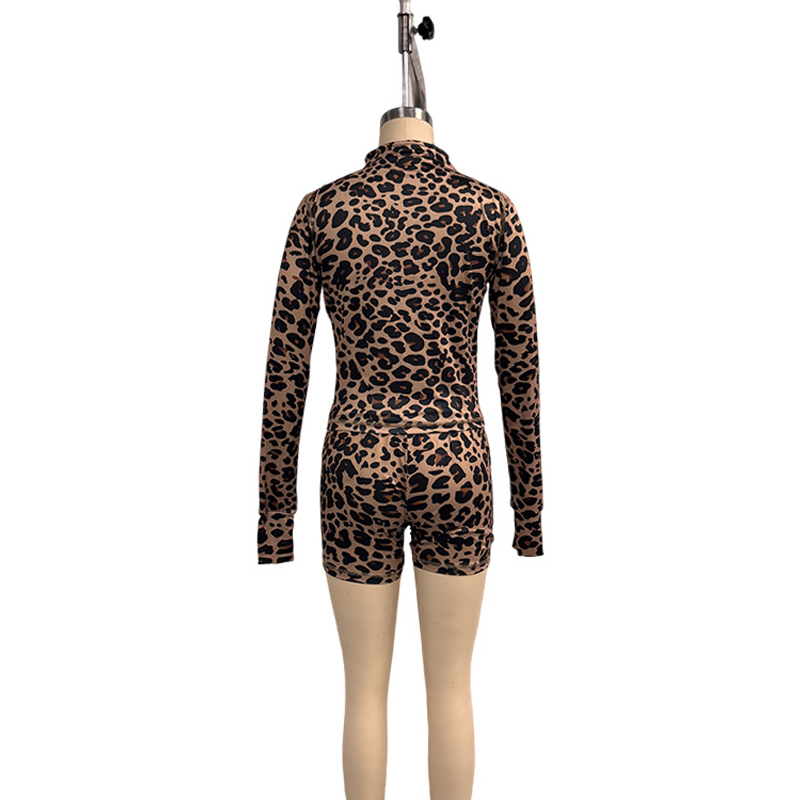 Ensemble 2 pièces imprimé léopard pour femmes, tenues tendance, survêtement de gymnastique Sexy, hauts et shorts Slim à fermeture éclair, ensembles assortis, tenue de club, 2025