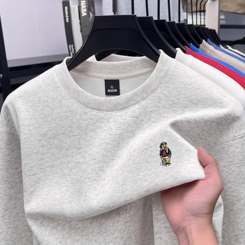 Mode haut de gamme dessin animé petit ours brodé pullover nouvelle tendance marque de luxe confort cou rond vêtements pour hommes décontractés