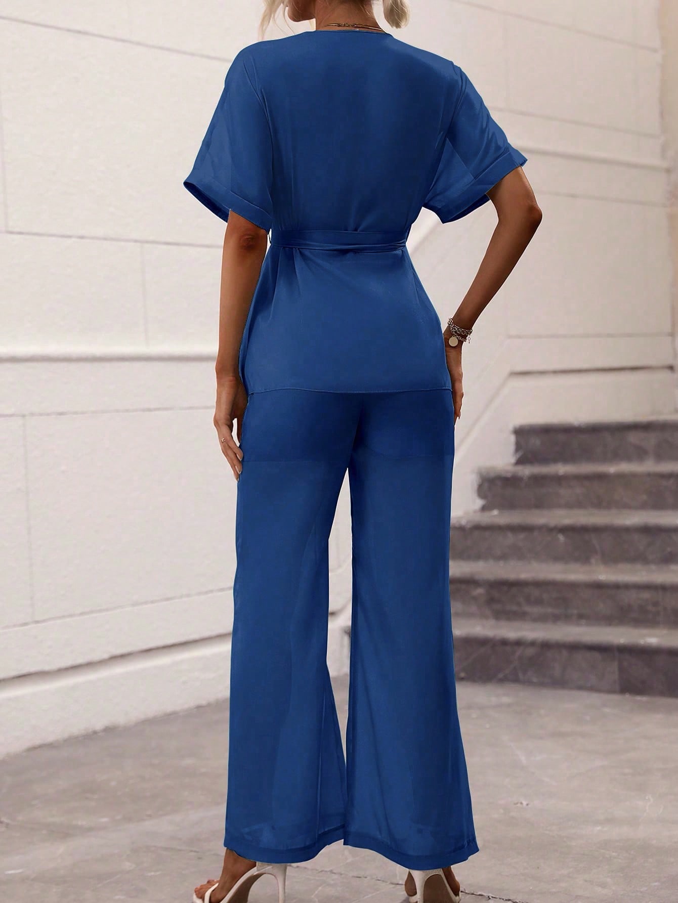 Ensemble 2 pièces pour femmes, chemisier élégant à col en V et pantalon large, ensemble décontracté à manches courtes pour femmes