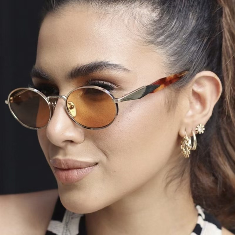Lunettes de soleil ovales rétro pour femmes, lunettes de protection UV pour hommes, tendance, en métal haut de gamme, protection UV400
