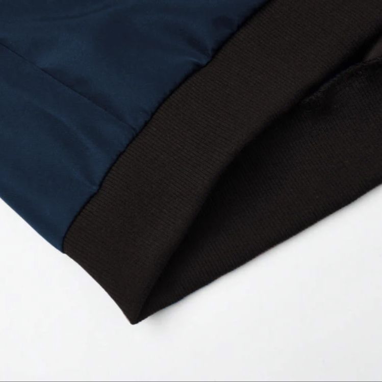 Veste légère unie pour hommes, haut à col montant pour sports de plein air et loisirs, veste de baseball avec fermeture éclair et ourlet élastique, coupe-vent, résistant à l'usure, tissu confortable et de haute qualité, adapté aux loisirs à domicile, vêtements de travail pour le travail, sports de plein air